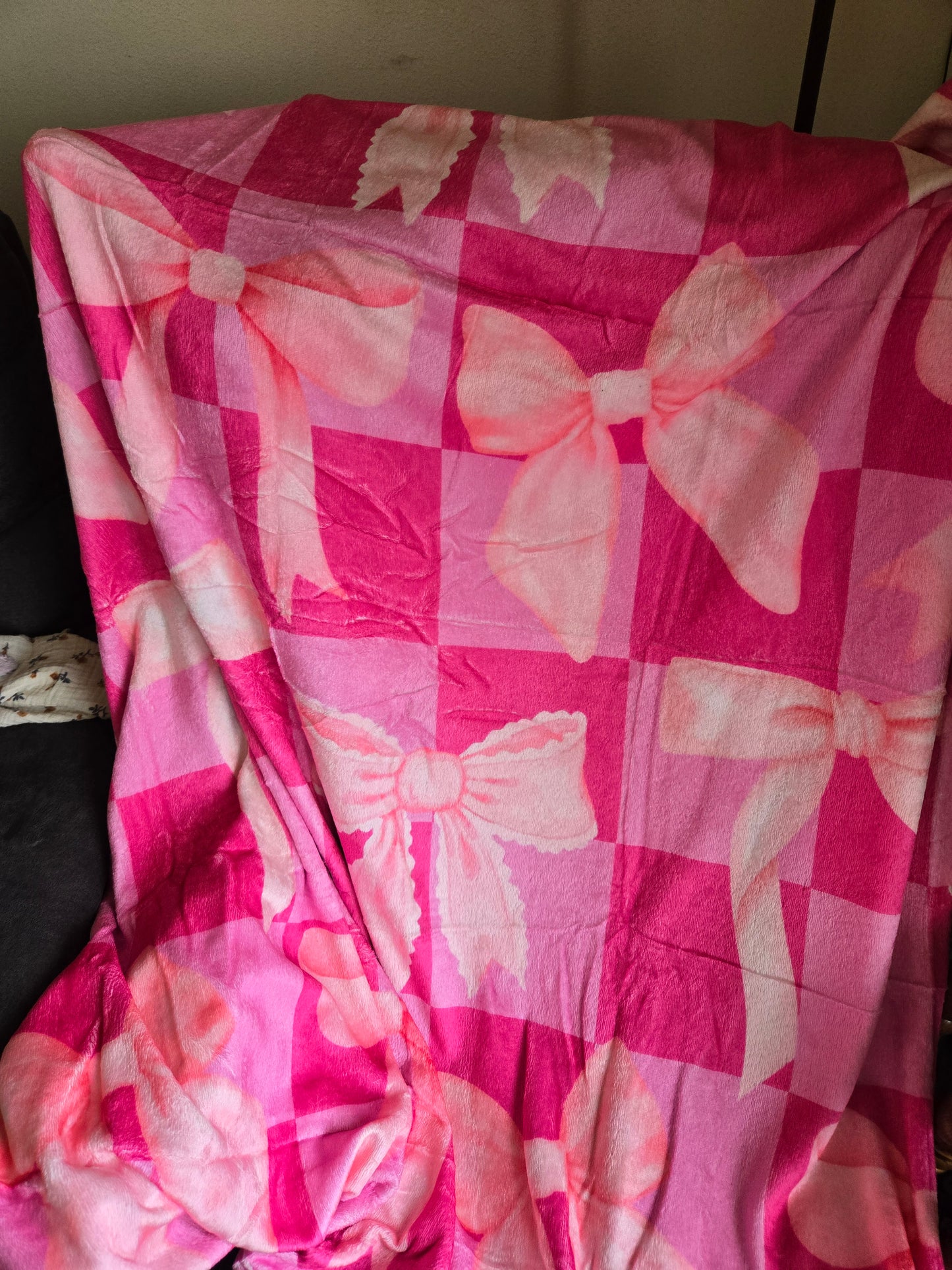 Bow blanket
