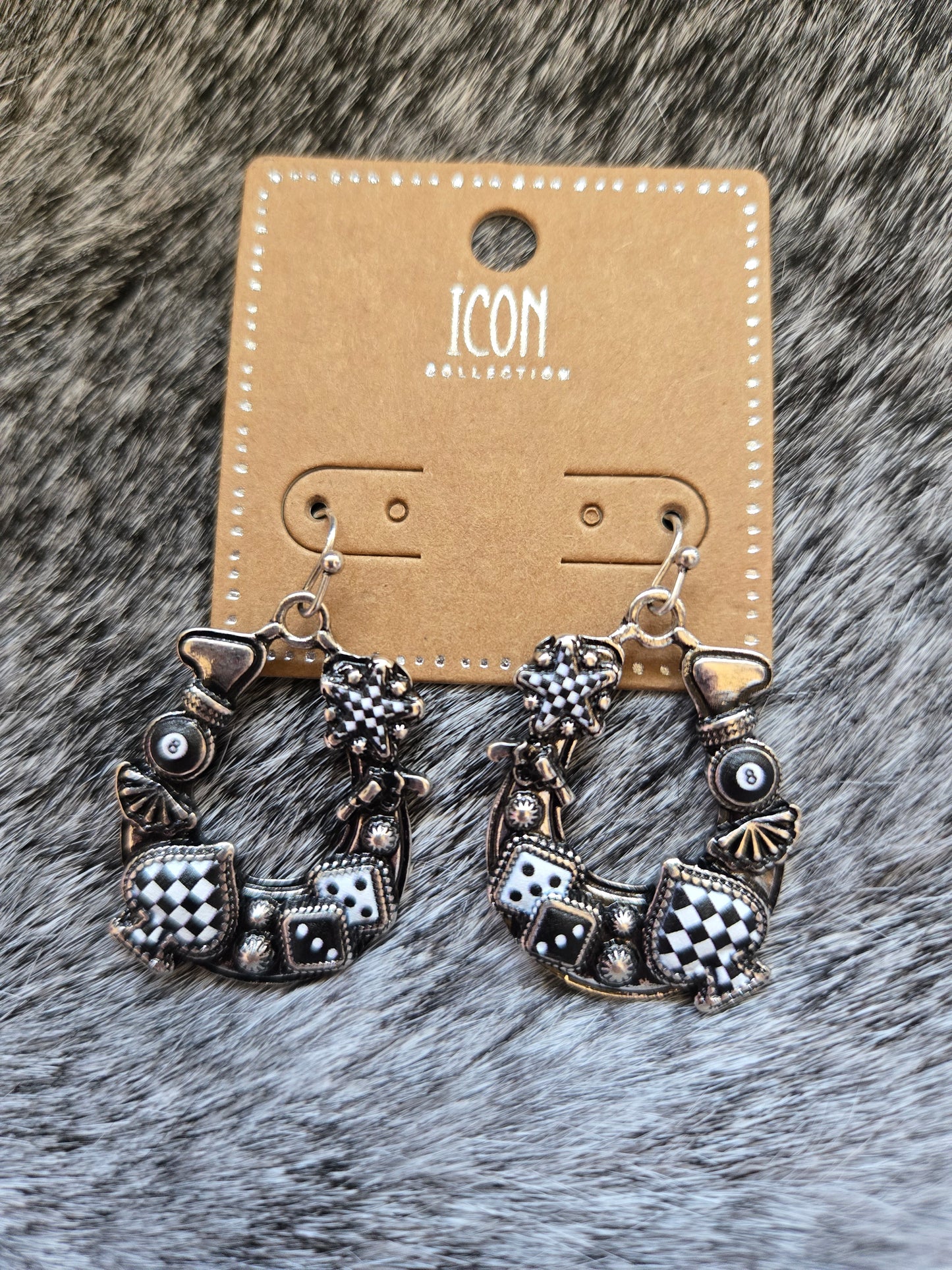 Checker horseshoes