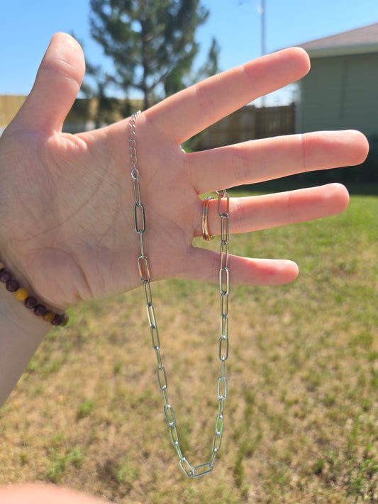 Paperclip choker