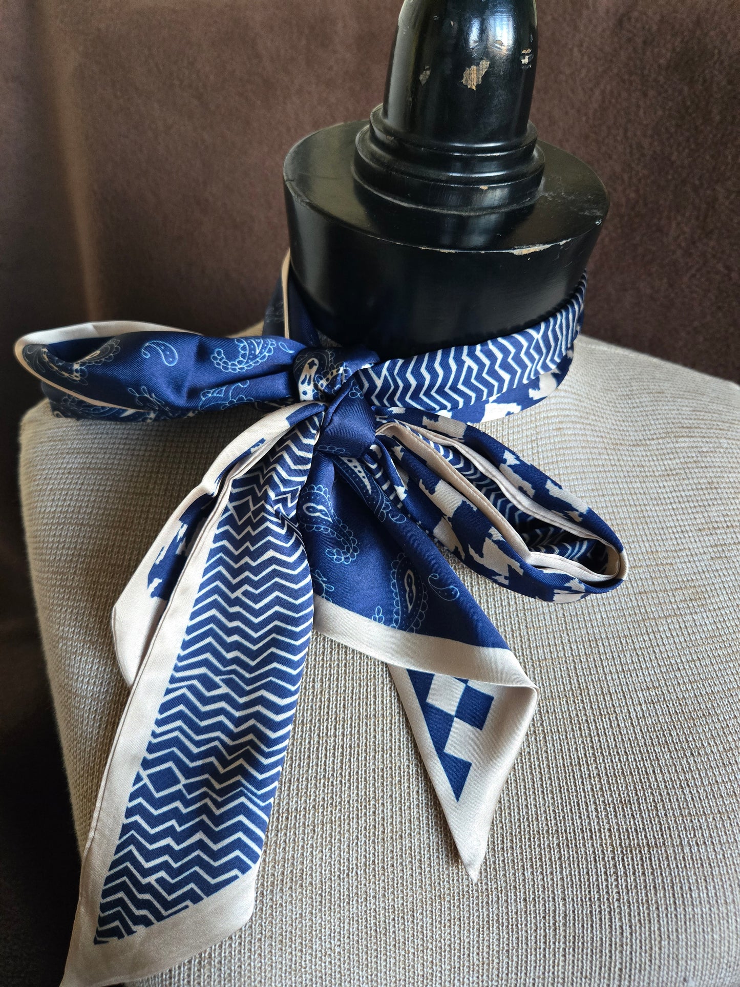 Twilly scarf