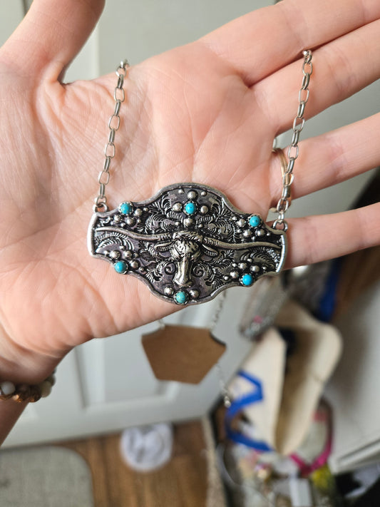 Longhorn necklace