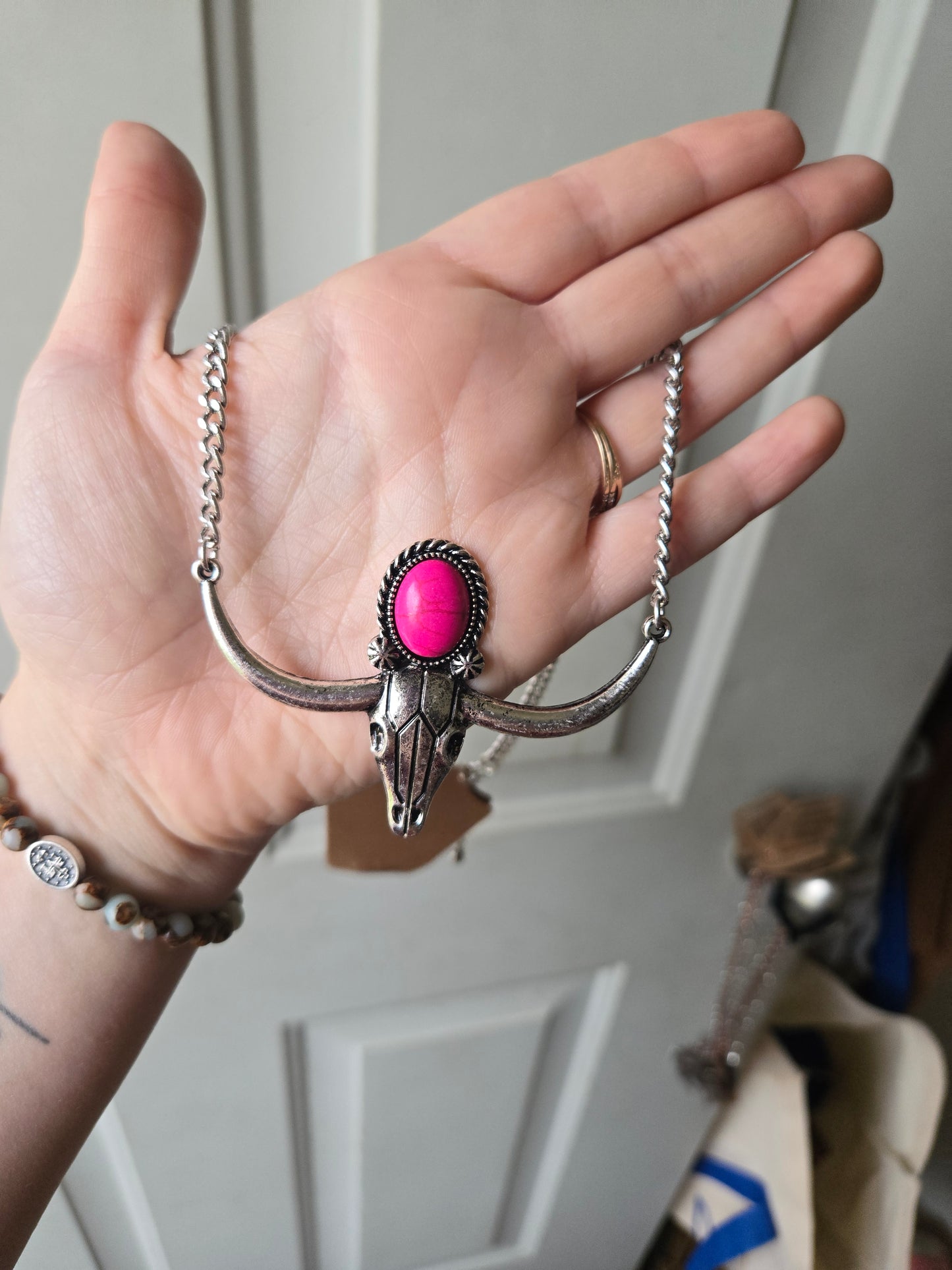 Longhorn necklace