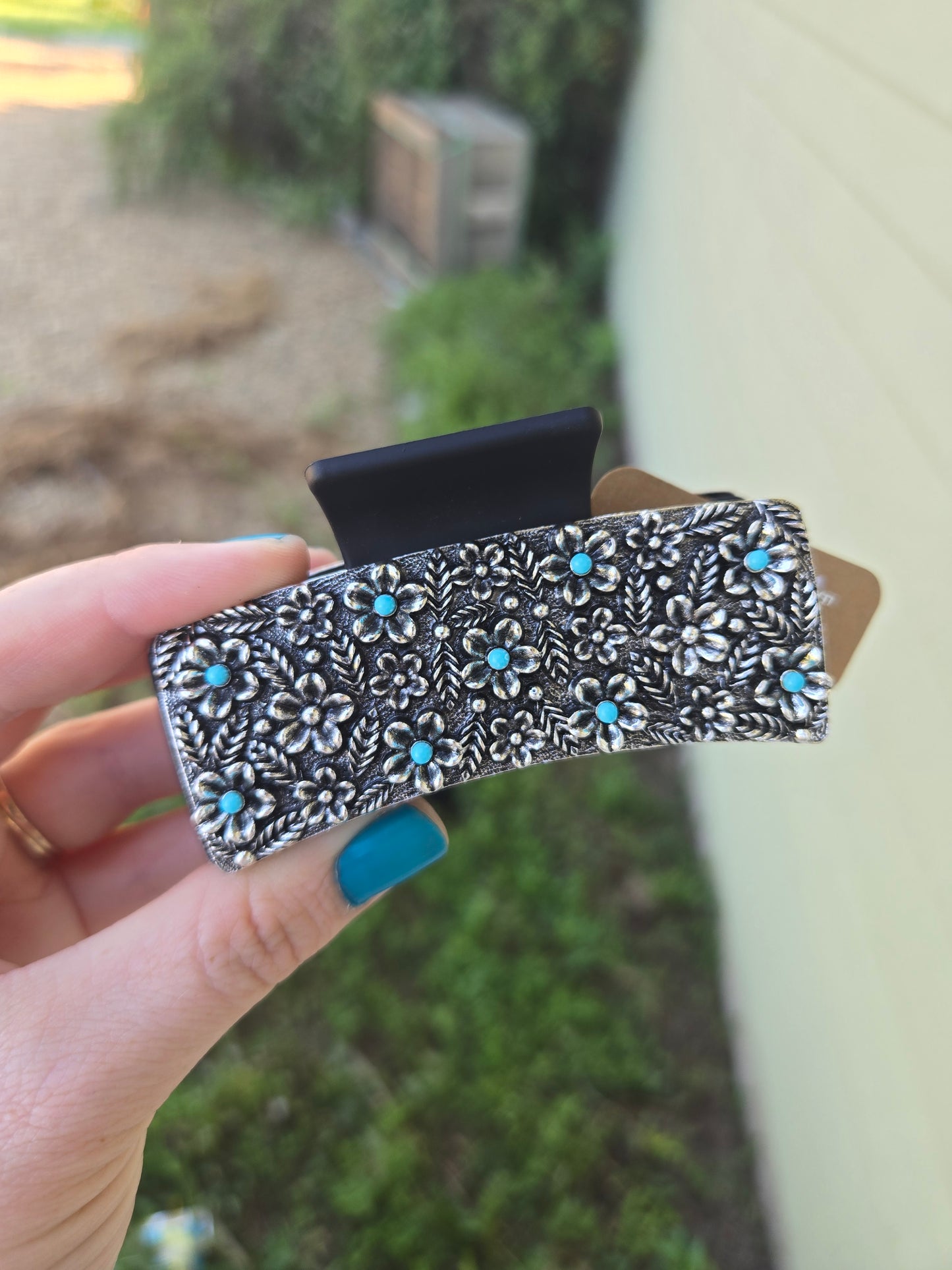 Floral hair clip